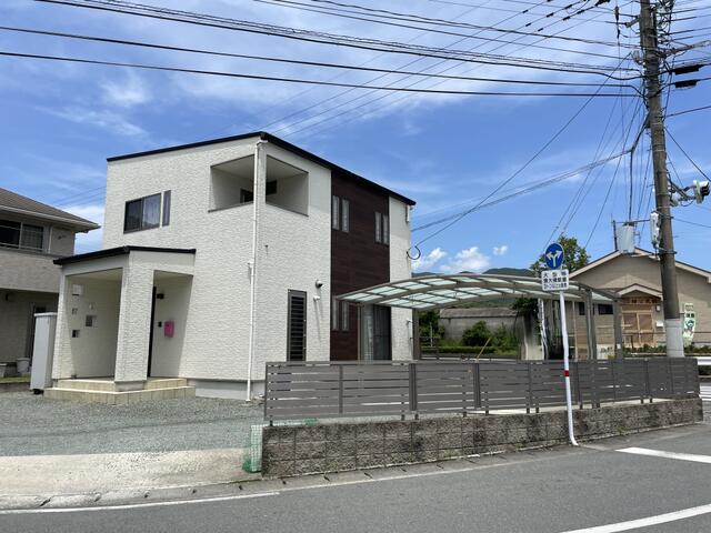 熊本県荒尾市の一戸建て | 2300万円 | 3SLDK | 192.3m² | Akiyama house finder