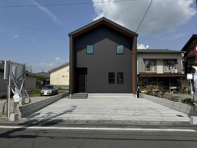 house for sale in Yatsushiro, Kumamoto | ¥28,800,000 | 4SLDK | Akiyam…