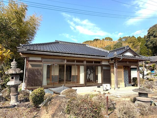 熊本県玉名郡南関町の一戸建て | 750万円 | 4SDK | 1226.32m² | Akiyama house finder