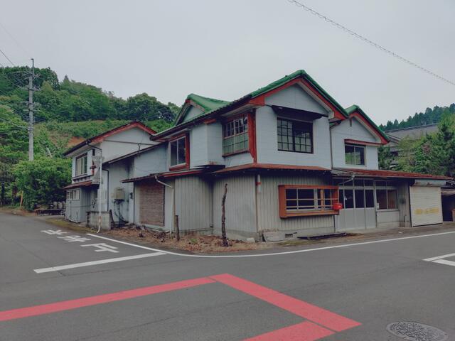 detached 大分県佐伯市宇目大字重岡 地図を見る