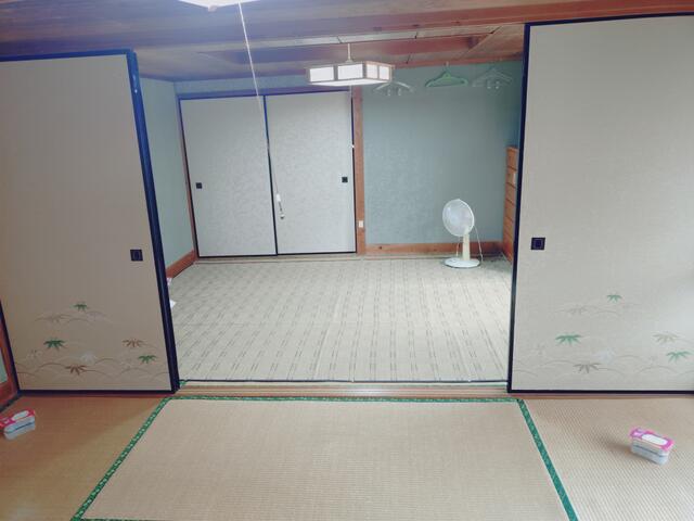detached 大分県佐伯市本匠大字小半 地図を見る