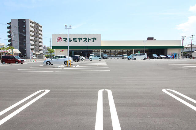 マルミヤストア大在店 (342m)