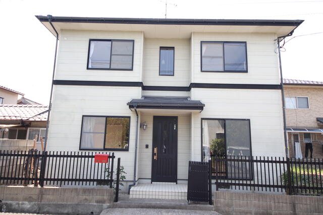 大分県中津市の一戸建て | 1800万円 | 4LDK | 396.66m² | Akiyama house finder