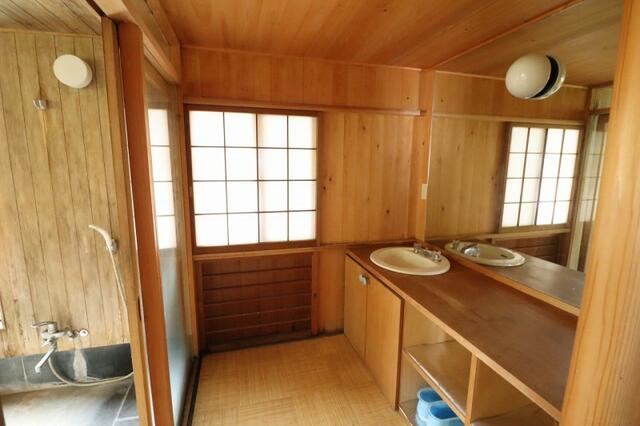 detached 大分県由布市湯布院町川上 地図を見る