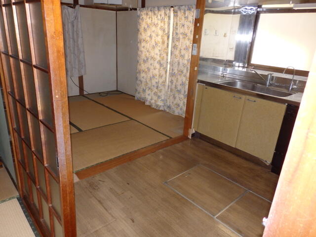 detached 大分県佐伯市東町 地図を見る