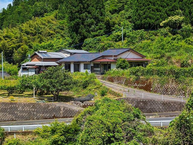 大分県日田市の一戸建て | 600万円 | 5DK | 704.63m² | Akiyama house finder
