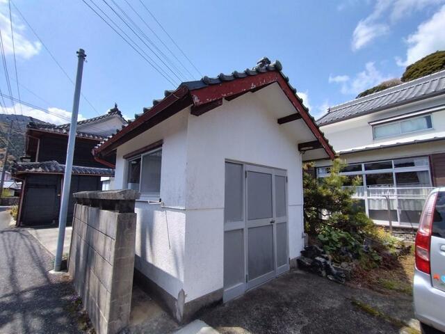 detached 大分県佐伯市米水津大字浦代浦 地図を見る