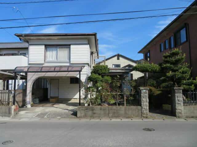 大分県佐伯市の一戸建て | 450万円 | 4SLDK | 204.99m² | Akiyama house finder