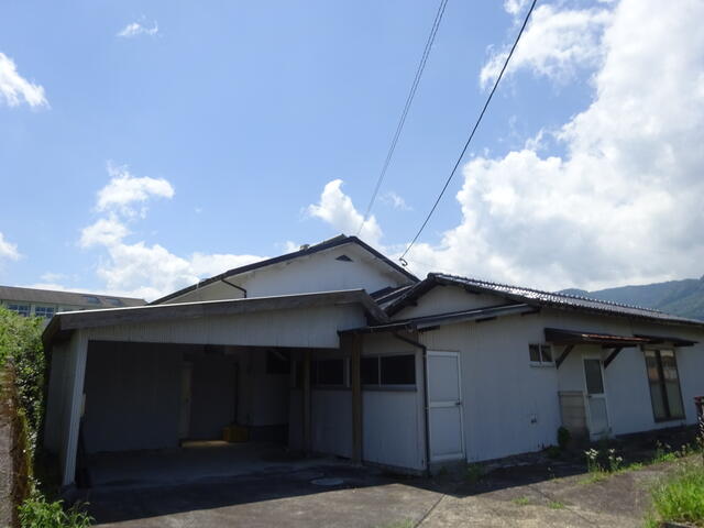 detached 大分県玖珠郡玖珠町大字塚脇 地図を見る