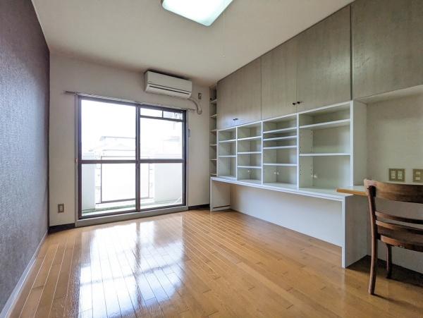 リビング以外の居室／収納やスタディコーナーもあります！