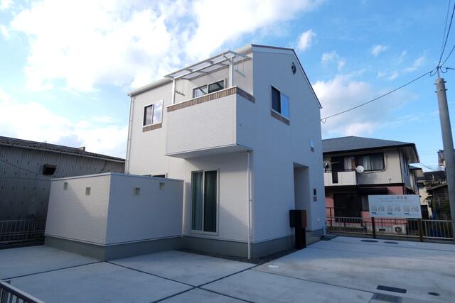 house for sale in 大分市, Oita | ¥28,000,000 | 4LDK | Akiyama house find…