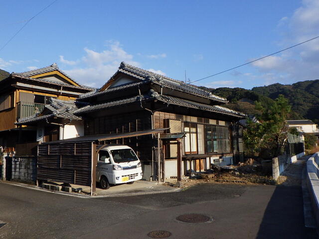 detached 大分県津久見市大字津久見