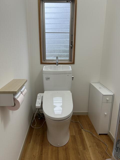 ２Ｆの居住部分のトイレです♪