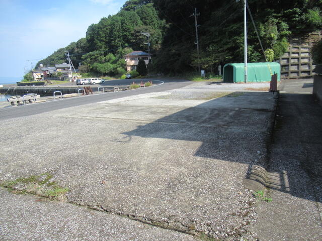 detached 大分県佐伯市鶴見大字有明浦