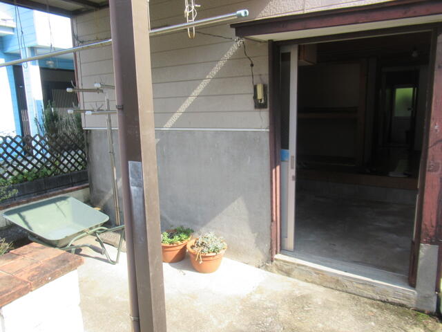 detached 大分県佐伯市鶴見大字有明浦