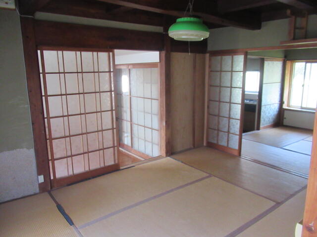 detached 大分県佐伯市鶴見大字有明浦