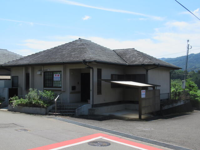 detached 大分県豊後大野市三重町小坂 地図を見る