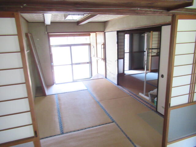 detached 大分県佐伯市米水津大字浦代浦 地図を見る