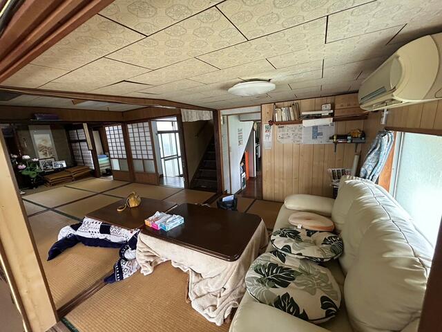 detached 大分県佐伯市鶴見大字沖松浦