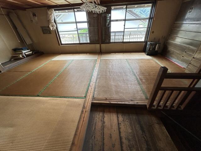 detached 大分県佐伯市鶴見大字沖松浦