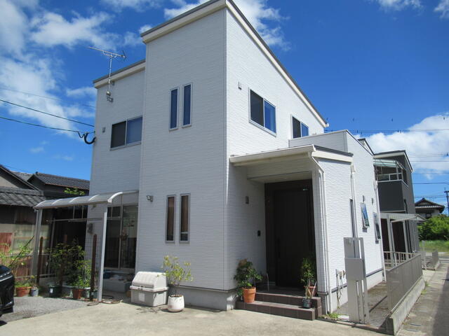 大分県中津市の一戸建て | 2080万円 | 4LDK | 157.42m² | Akiyama house finder