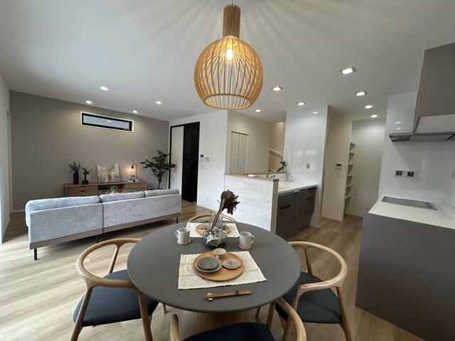 大分県大分市の一戸建て | 3780万円 | 4LDK | 154.41m² | Akiyama house finder
