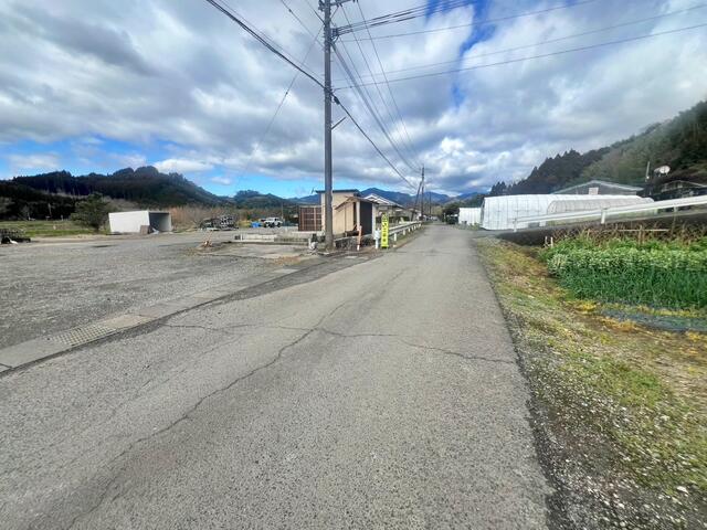 現地土地／東諸県郡国富町須志田／売地