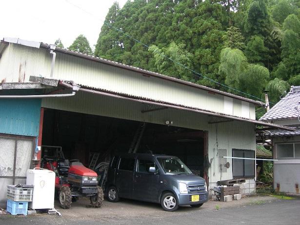 国富町八代北俣売り家車庫写真／撮影日2018-07-20