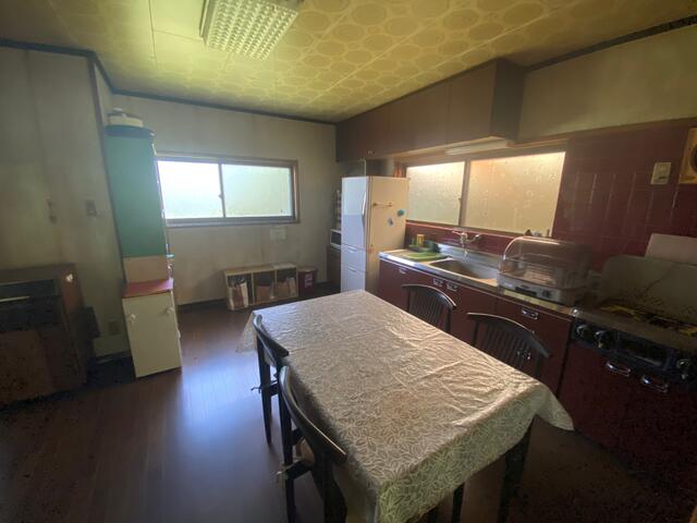 detached 宮崎県串間市大字西方 地図を見る