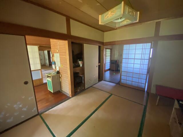 detached 宮崎県串間市大字西方 地図を見る