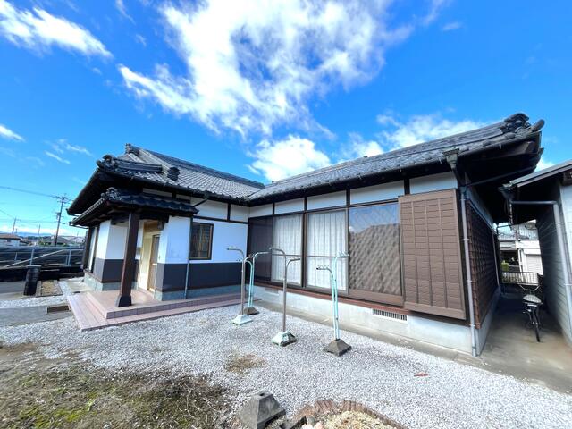 house for sale in Kushima, Miyazaki | ¥19,800,000 | 5LDK | Akiyama ho…