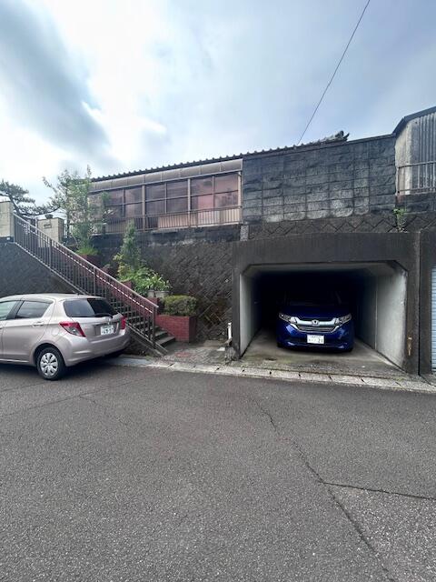 宮崎県宮崎市の一戸建て | 980万円 | 4DK | 302.98m² | Akiyama house finder