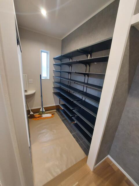 detached 宮崎県小林市南西方 地図を見る