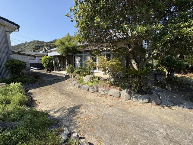 detached 宮崎県日南市大字伊比井 地図を見る