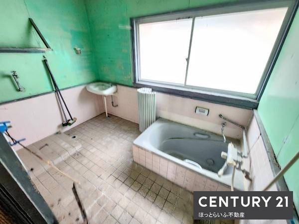 バスルームの広さが魅力です