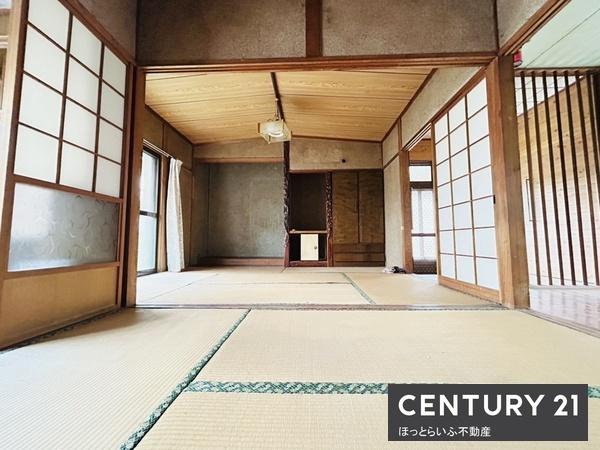 リビング以外の居室／伝統的な和室が魅力です