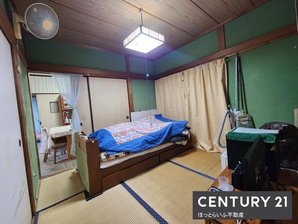 リビング以外の居室／和室の落ち着いた空間です