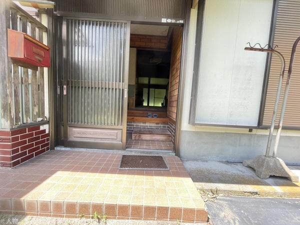 detached 宮崎県都城市高城町穂満坊 地図を見る