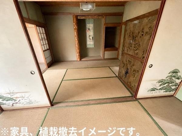 不明なタイトルの和室空間です