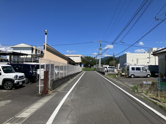 東方向・三股中学校
