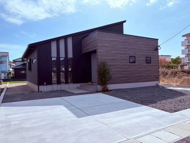 鹿児島県霧島市の一戸建て | 2980万円 | 4LDK | 361.55m² | Akiyama house finder