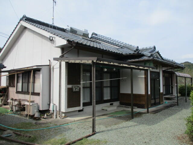 house for sale in Aira, Kagoshima | ¥3,500,000 | 4DK | Akiyama house…