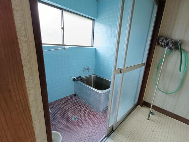 detached 宮崎県串間市大字高松 地図を見る