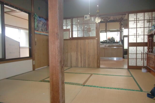 detached 鹿児島県伊佐市菱刈南浦 地図を見る