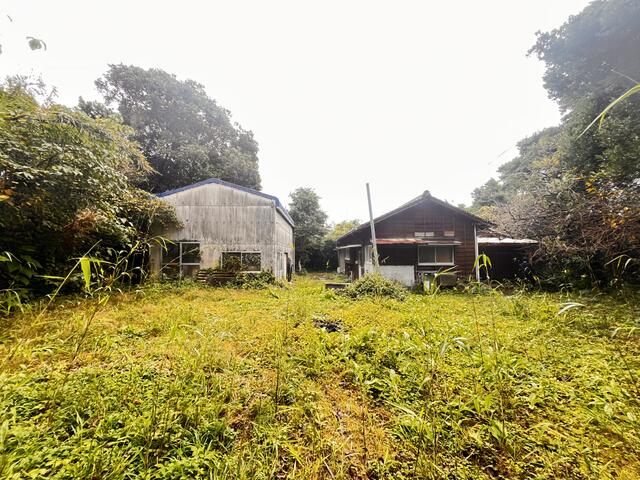 detached 鹿児島県日置市日吉町吉利 地図を見る