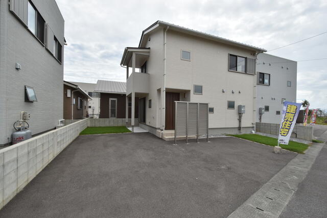 detached 沖縄県石垣市字真栄里 地図を見る