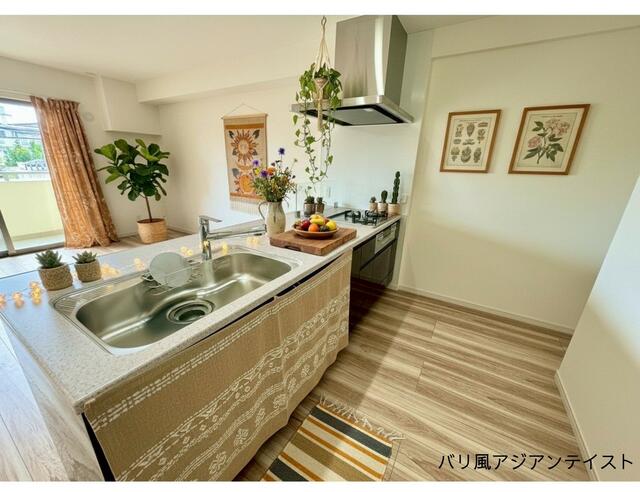キッチン／Ｌ＝２５８０　＊家具装飾画像はＡＩで作成したイメージ写真です