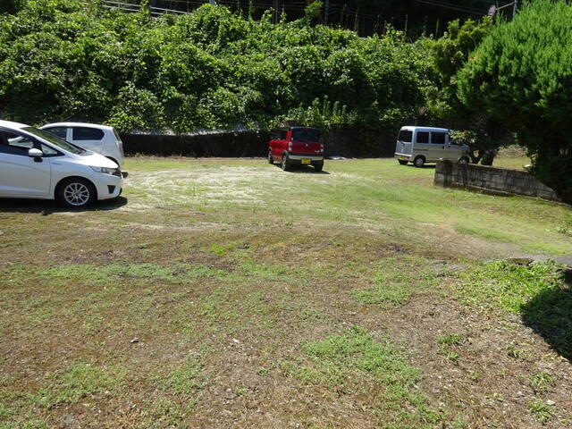 detached 鹿児島県霧島市溝辺町有川 地図を見る