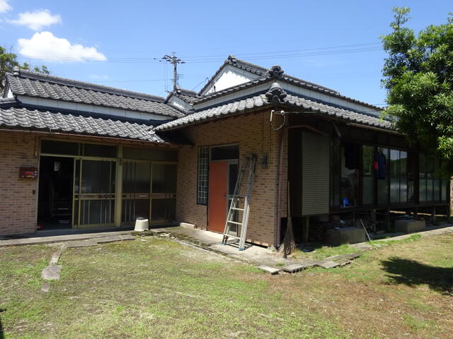 detached 鹿児島県霧島市溝辺町有川 地図を見る