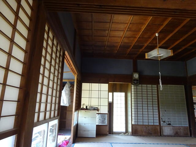 detached 鹿児島県霧島市溝辺町有川 地図を見る